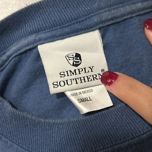 Simply Southern turtle Live Life Simply long sleeve graphic shirt size small - Picture 3 of 3